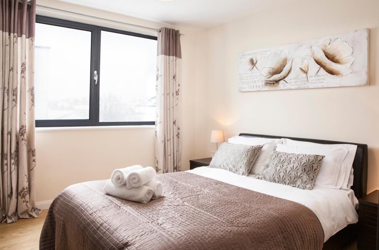Millennium Plaza By Swa Apartment Cheltenham Ngoại thất bức ảnh